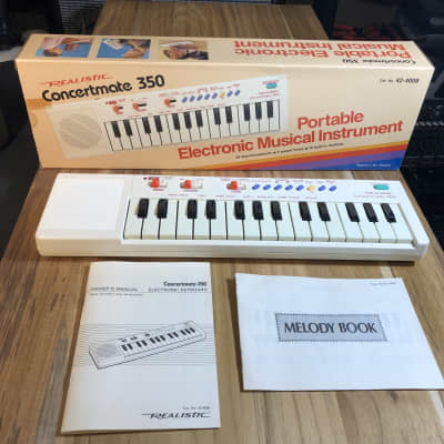 Realistic Concertmate 350 (Casio PT-10 Clone) Vintage 1987 29-Key Mini Synthesizer MIJ IOB - White