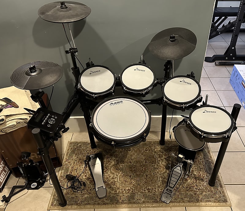 Donner DED200 with Alesis 12” Snare Reverb