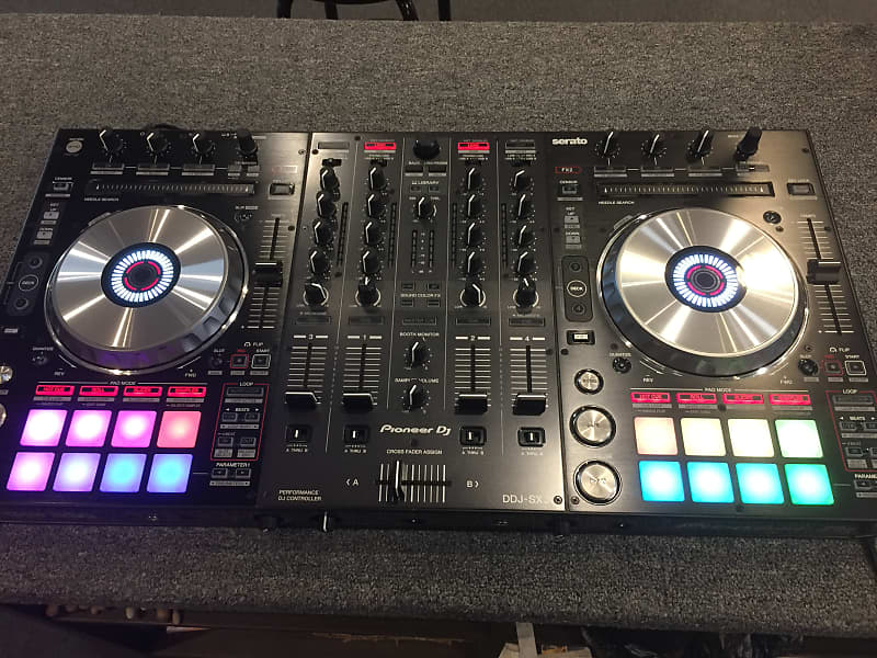Pioneer DDJ-SX3 DJ Controller for Serato DJ Pro | Reverb Canada