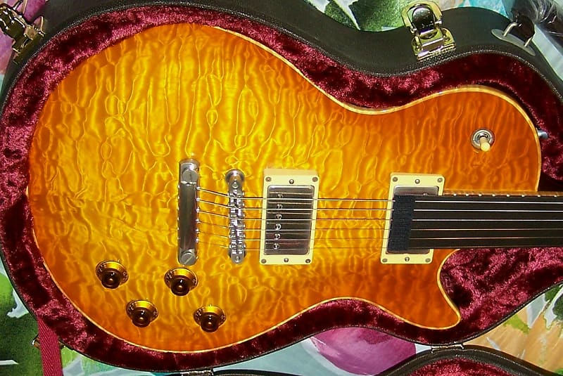 最新モデル SH-L2 History 2002 RARE 5A Honduran Maple Quilted Compressed ギター