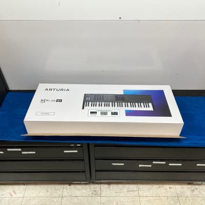 Arturia KeyLab 61 MKII MIDI Controller Keyboard in Original Box Black