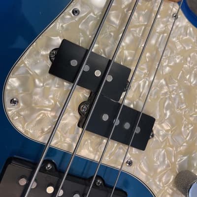 Fender 50th P-Bass Deluxe 4 string Bass - Maple Neck 1995 Trans Blue image 15