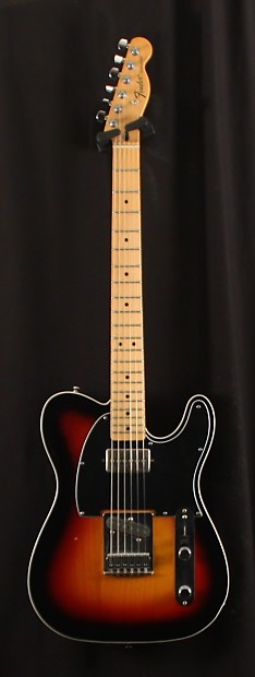 Fender Telecaster 2009 2010 Sunburst with white Binding and hard shell case
