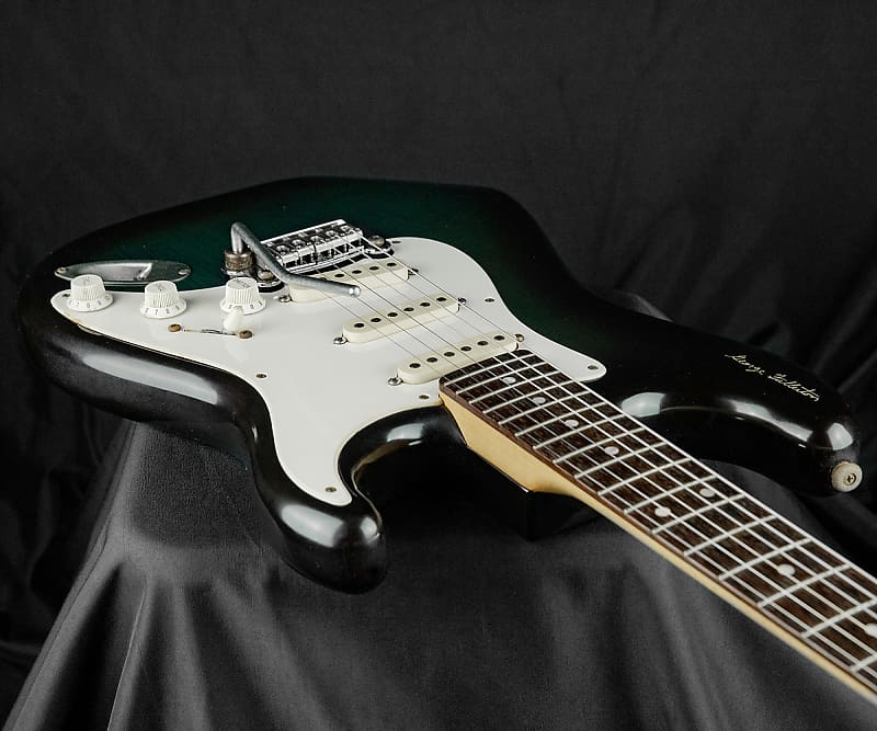 希少G&L USA ジョージ・フラートンシグネチャー レガシーストラトフェンダー 希少G&L USA ジョージ・フラートンシグネチャー レガシー