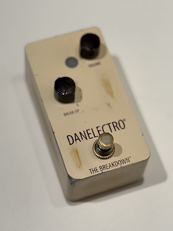 Danelectro The Breakdown