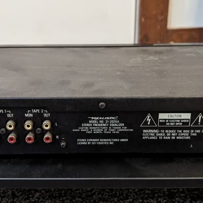 Realistic 10 Band Stereo Frequency Equalizer 31-2020a - Black image 4