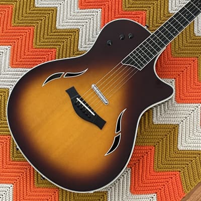 Taylor T5 Standard - 2005 Early Generation T5! - 9.5/10 Mint Condition! - Amazing Guitar with Original Case! - for sale