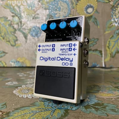 Boss DD-8 DIGITAL DELAY 2022 - Silver | Reverb