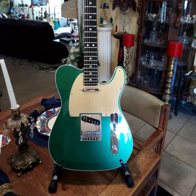 Fender American Ultra Telecaster Exclusive Mystic Pine American Ultra CME Exclusive 2021 - Mystic Pine image 7