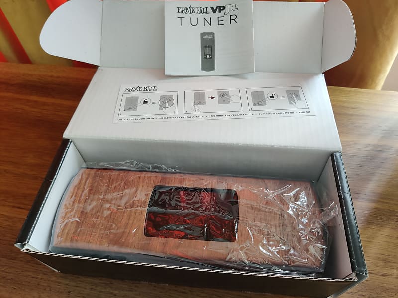 Ernie Ball VPJR Tuner