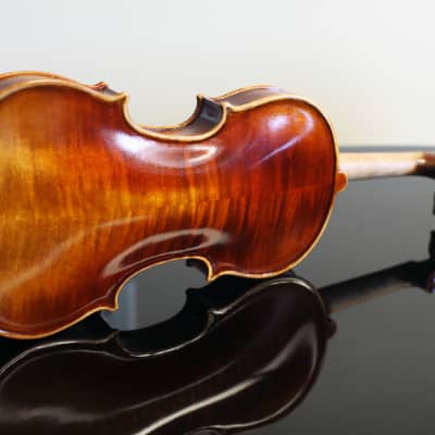 Plum Grove Violin 3/4 image 4