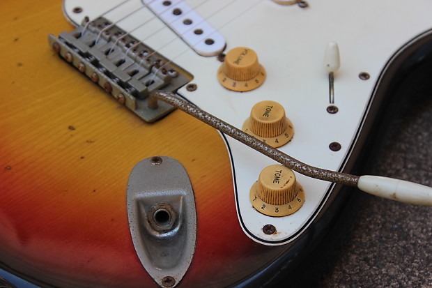 1977 Greco SE-700 Early Sixties Stratocaster Electric Guitar