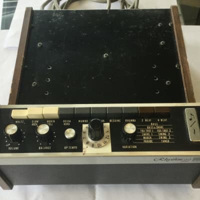Roland A-33 - Gearspace Roland A-33 - Gearspace