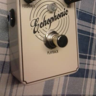Lovepedal Echophonic Delay with Trails | Reverb