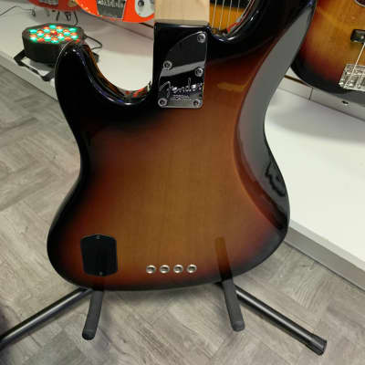 Fender American Deluxe Jazz Bass 2007 (Sunburst) | Reverb