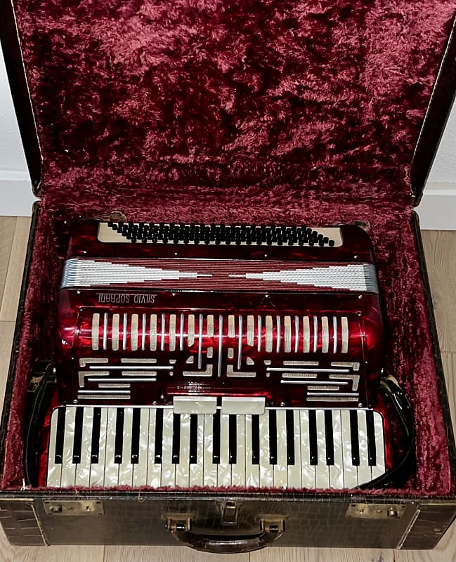 Nice SILVIO SOPRANI Accordion 1960's White & Red Made in Italy 41/120 , Plays Very Well, Support Indie Music ! image 1