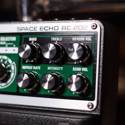 Boss RE-202 Space Echo