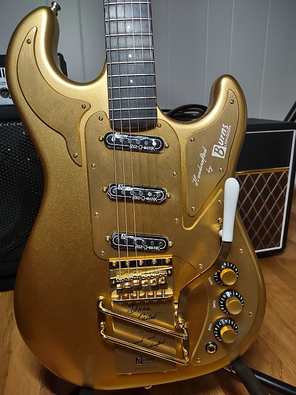 Burns Special Edition Gold Dream Guitar with Case 2010 Gold