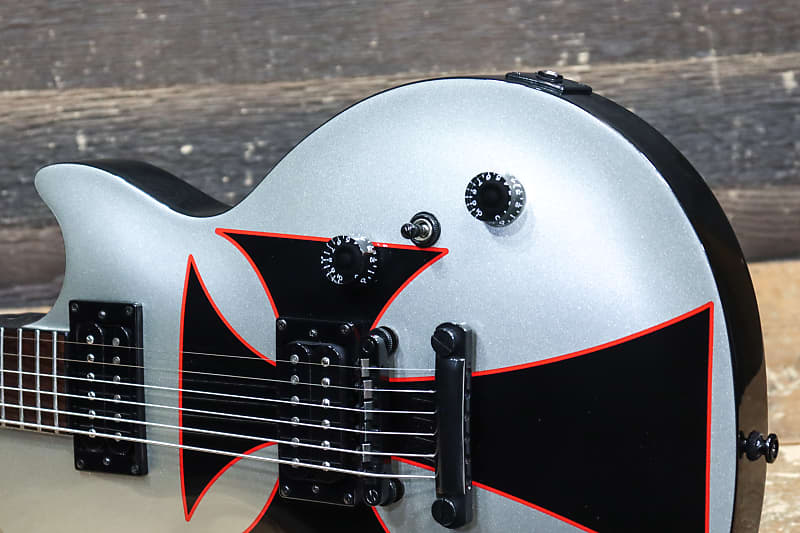 Epiphone Les Paul Baritone Iron Cross 27.75