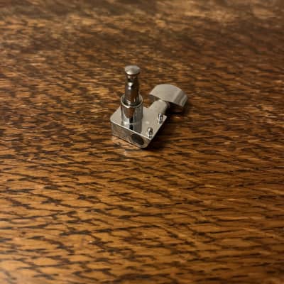 Fender Vintage Strat Tuning Heads - 2003 image 4