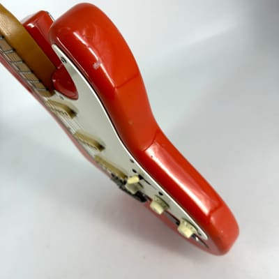 1991 Fender Squier Hank Marvin Japan Stratocaster – Fiesta Red image 18