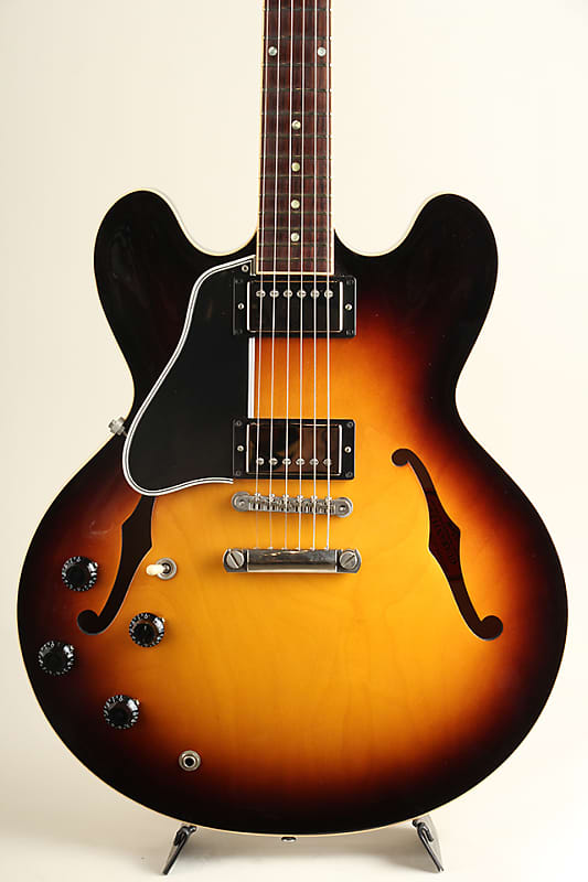 ギター Gibson Memphis ES-335 DotPlain Gibson Memphis ES-335 Cherry – Chicago Music Exchange