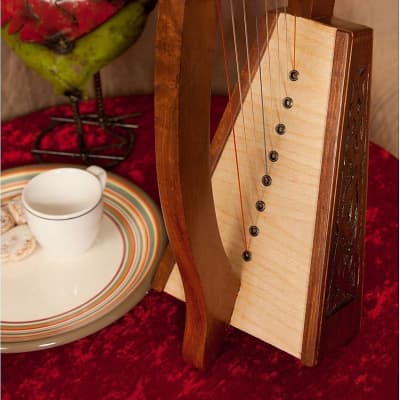 Roosebeck Lily Harp, 8 Strings, Knotwork image 2