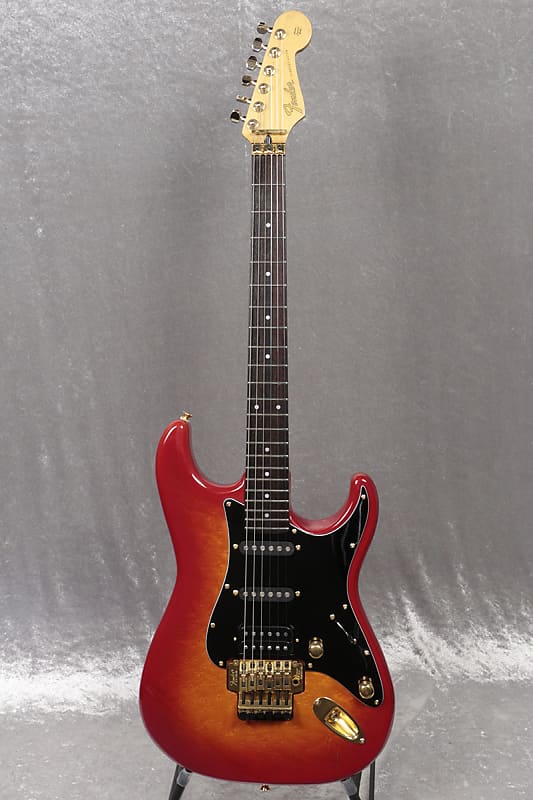 Fender Japan STR-75R (10/23)