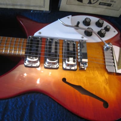 Rickenbacker 320 / 325 Beatlebacker Guitar  '80 Aged Fireglo GORGEOUS image 5