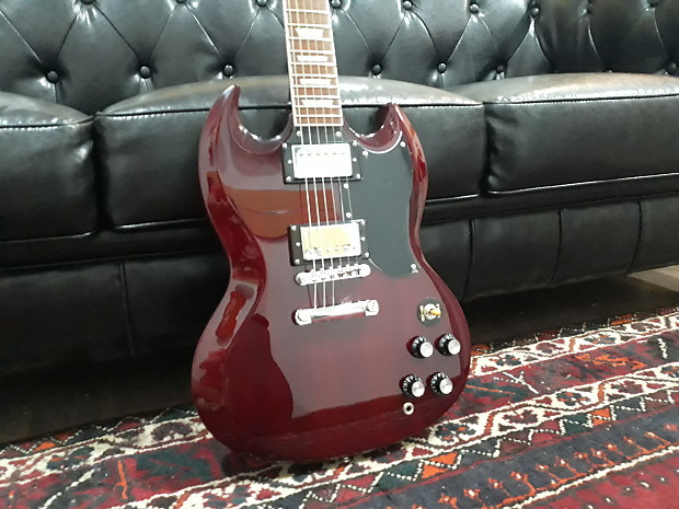 Tokai sg store 52