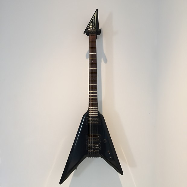 Rare Greco Tusk Guitar Device 80's Black MIJ GTV-55. V Guitar