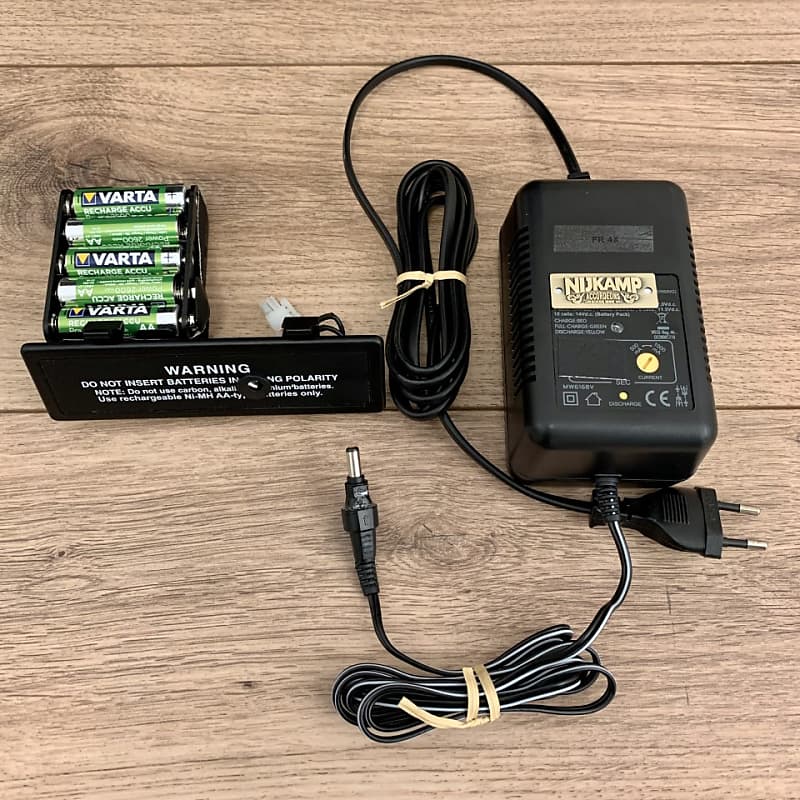 Chargepack for Roland FR-3X/4X V-Accordion models | Reverb Canada