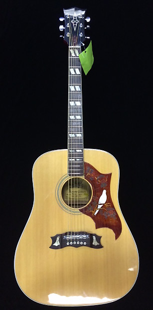 1978 Alvarez Dove Acoustic Guitar with Hard case Made in
