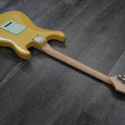 AIO S4 Left-Handed Electric Guitar - Buttercream (Mint Pickguard) image 12