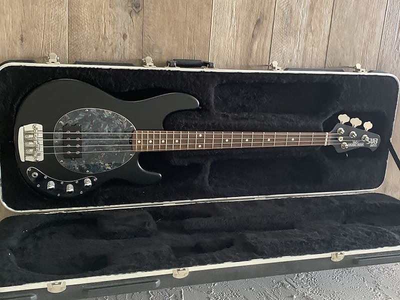 Musicman Stingray USA SUB Bass Reverb