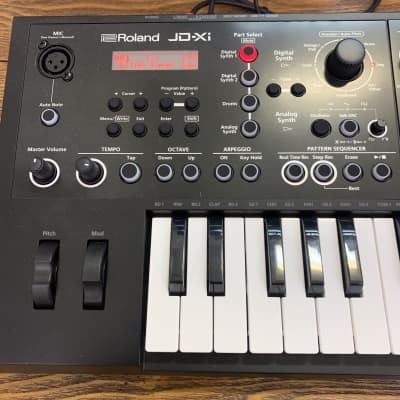 Roland JD-Xi Analog/Digital Synthesizer with Vocoder image 3