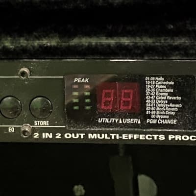 DigiTech Studio Twin 2-In/2-Out Rackmount Multi-Effects Processor