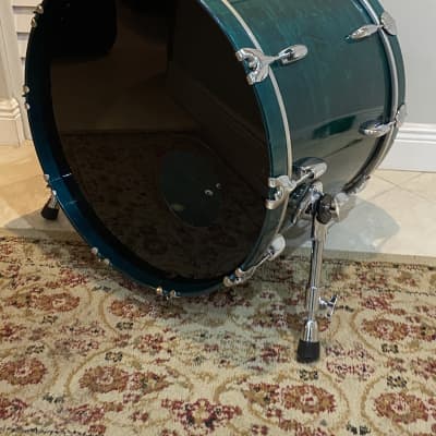Gretsch Bass Drum 17" X 22" Vintage Mid 80's Caribbean Blue - MINT! PRICE DROP!! image 1