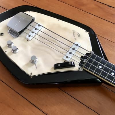 1969 Vox V210 Phantom IV Electric Bass Black Original Teardrop Case Made in Italy image 6