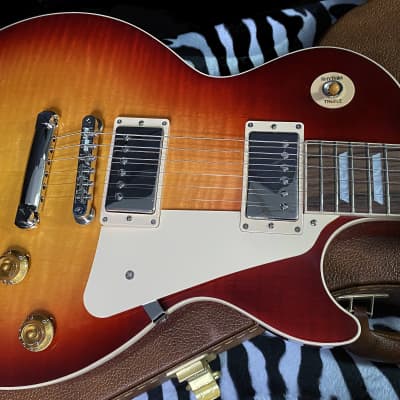 OPEN BOX! 2023 Gibson Les Paul Standard '50s Heritage Cherry Sunburst- 9.2lbs- Authorized Dealer- In Stock!! G01240 - SAVE BIG! image 6