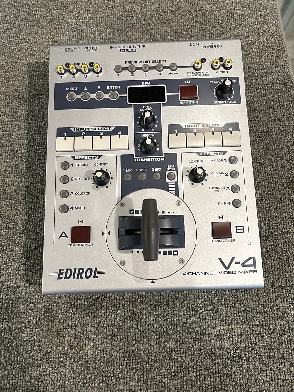 Edirol V4 Reverb