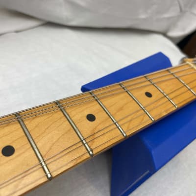Fender Standard Stratocaster Guitar with humbucker in bridge position 1996 - 3-Color Sunburst / Maple fingerboard image 12