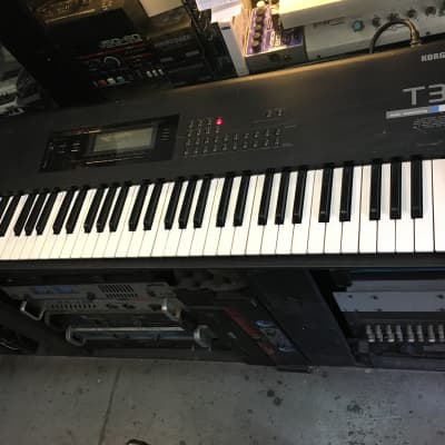 Korg T3 EX 61 key Workstation synthesizer, piano/vintage keyboard //ARMENS// image 6