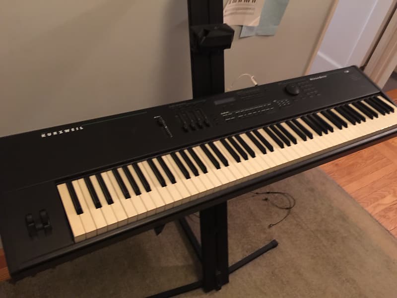 Kurzweil PC88 weighted 88key MIDI controller with builtin Reverb