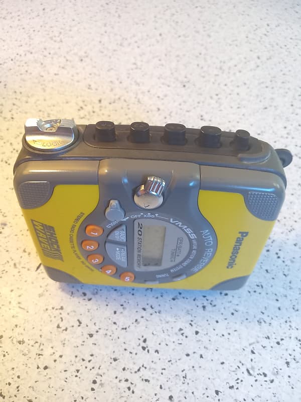 Panasonic RQ-SW20 Portable Cassette Tape Player Walkman Yellow