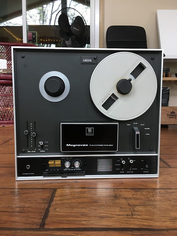 Vintage MAGNAVOX TR200S Stereo Elite Reel To Reel Tape Deck Player