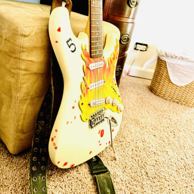 Modified Fender Squier Affinity Series Stratocaster with Maple Fretboard 2003 - Olympic White image 4