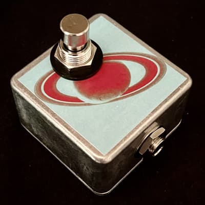 Saturnworks Normally Open Micro Soft Touch Clickless Tap Momentary / Control Switch Pedal for use with EHX, MXR, Strymon, Line 6 & More - Handcrafted in California image 2