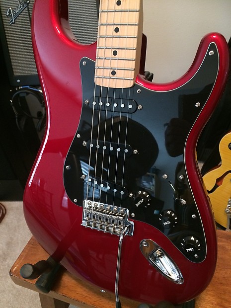 Fender stratocaster shop mim 2015