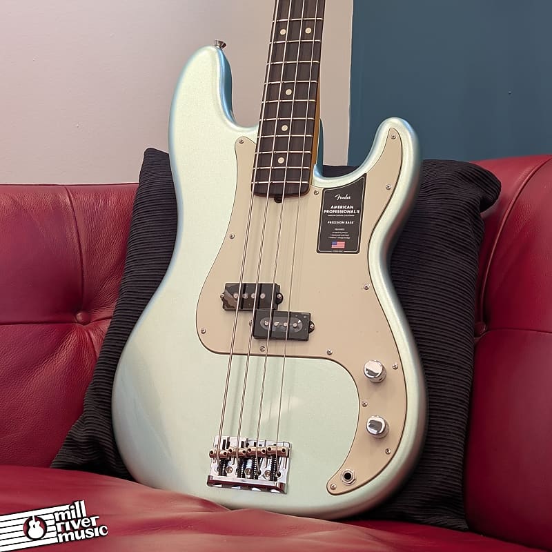 Fender American Professional II Precision Bass - Mystic Surf Green with Rosewood Fingerboard w/HSC